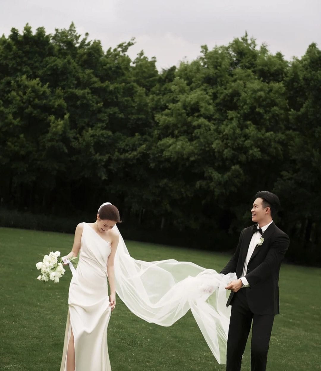 <p>Thiệp cưới điện tử</p>
